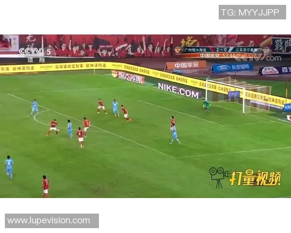 热议足球：广州足球队的技术变革