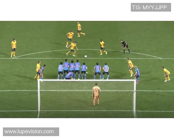 热议足球：重庆足球队的战术变革